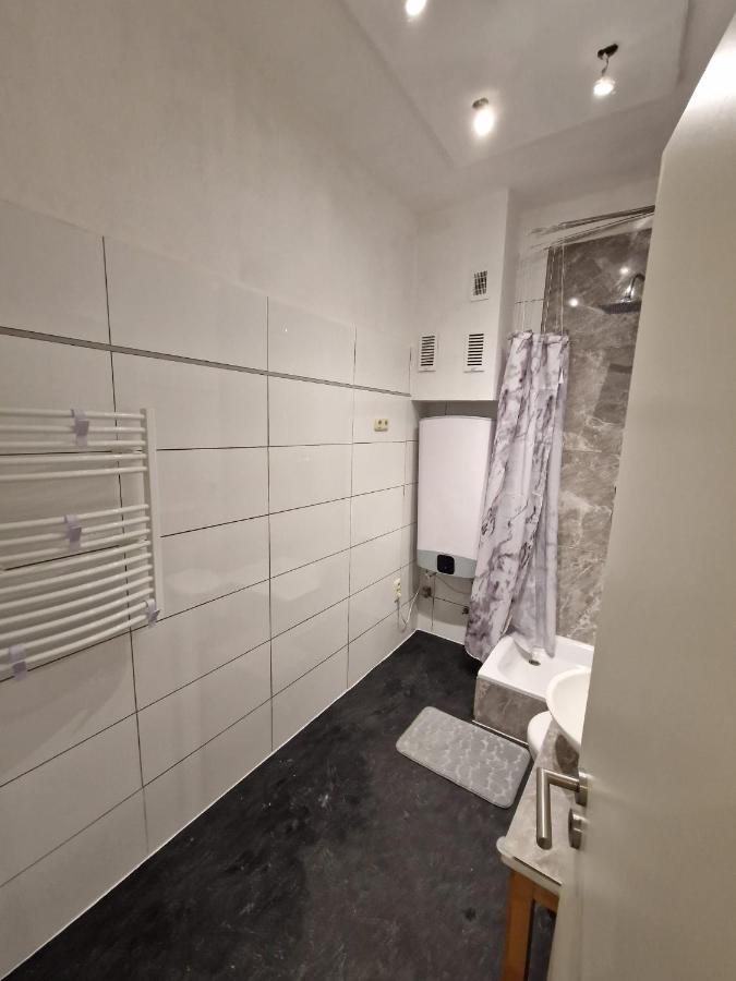 Apartamento Zentral Duisburg Exterior foto